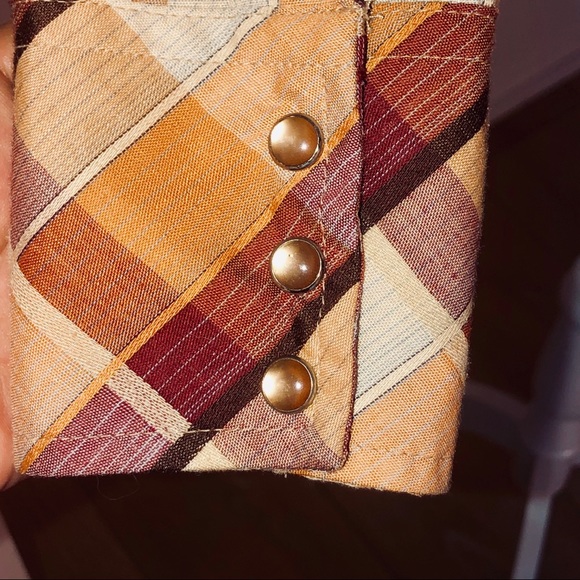 Vintage Cowboy / Cowgirl Miller Button Up - Picture 5 of 6